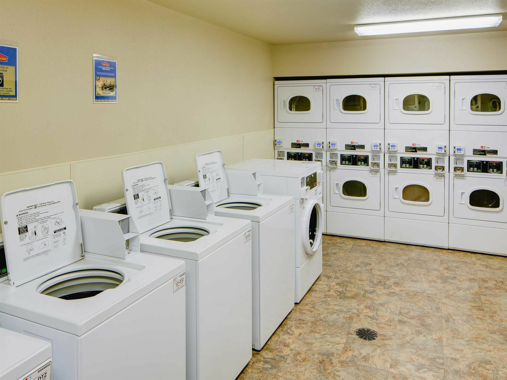 Woodspring Suites 阿尔伯克基 外观 照片